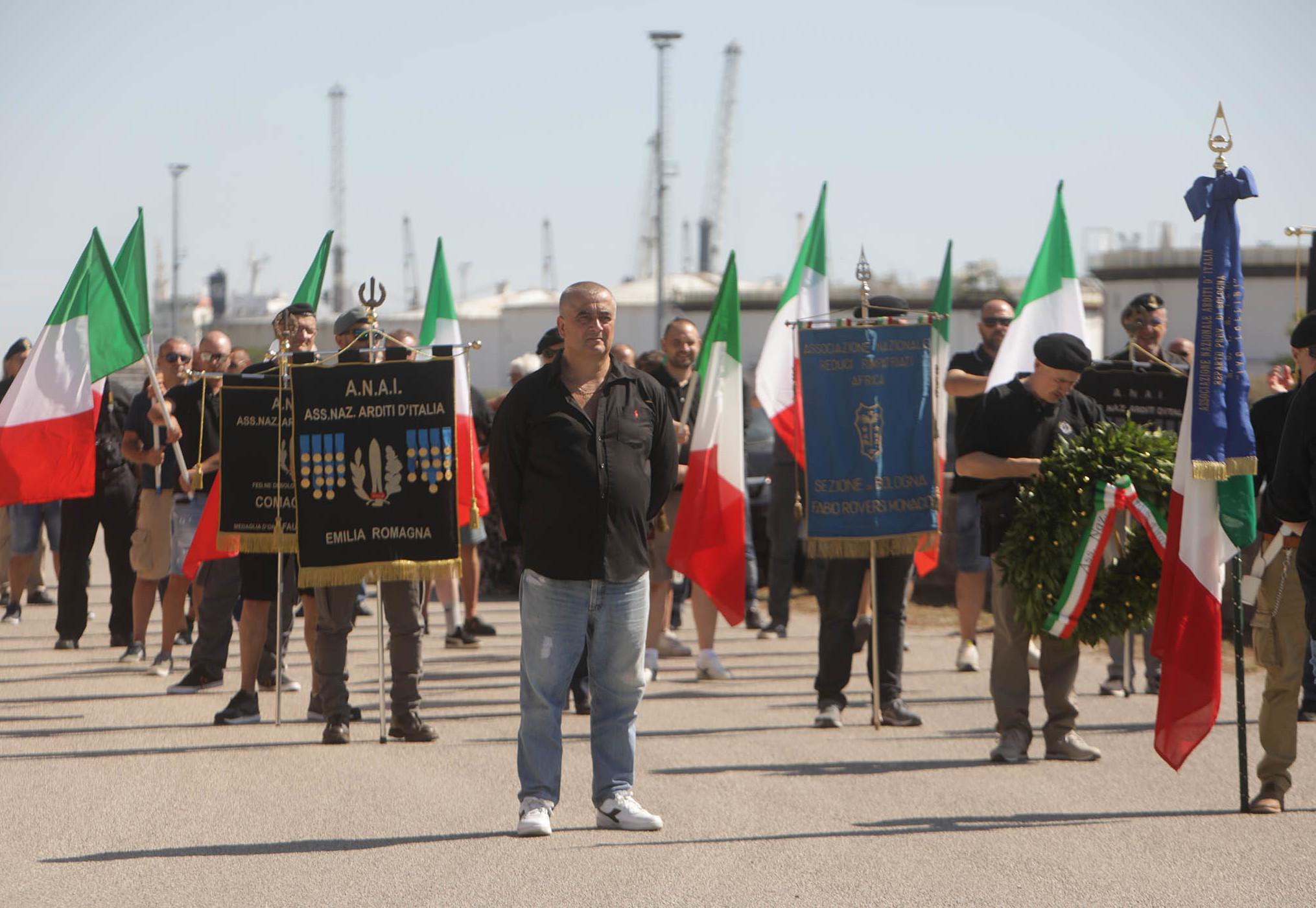 Muti Il Giudice Archivia Commemorarlo Non Apologia Del Partito