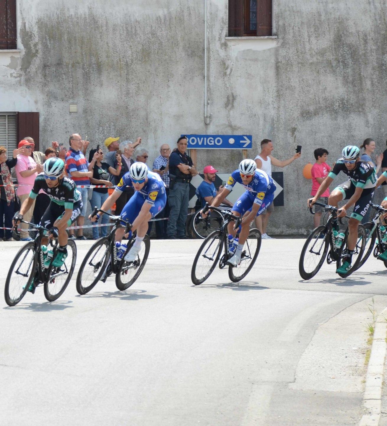 Giro Ditalia In Polesine Scuole Chiuse A Rovigo Modifiche Alla