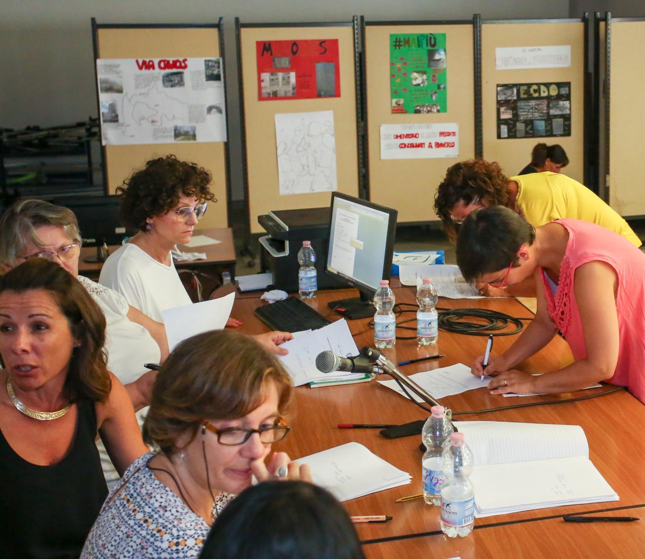 Scuola La Carica Dei Duemila Supplenti Ancora Troppi Precari Sostegno