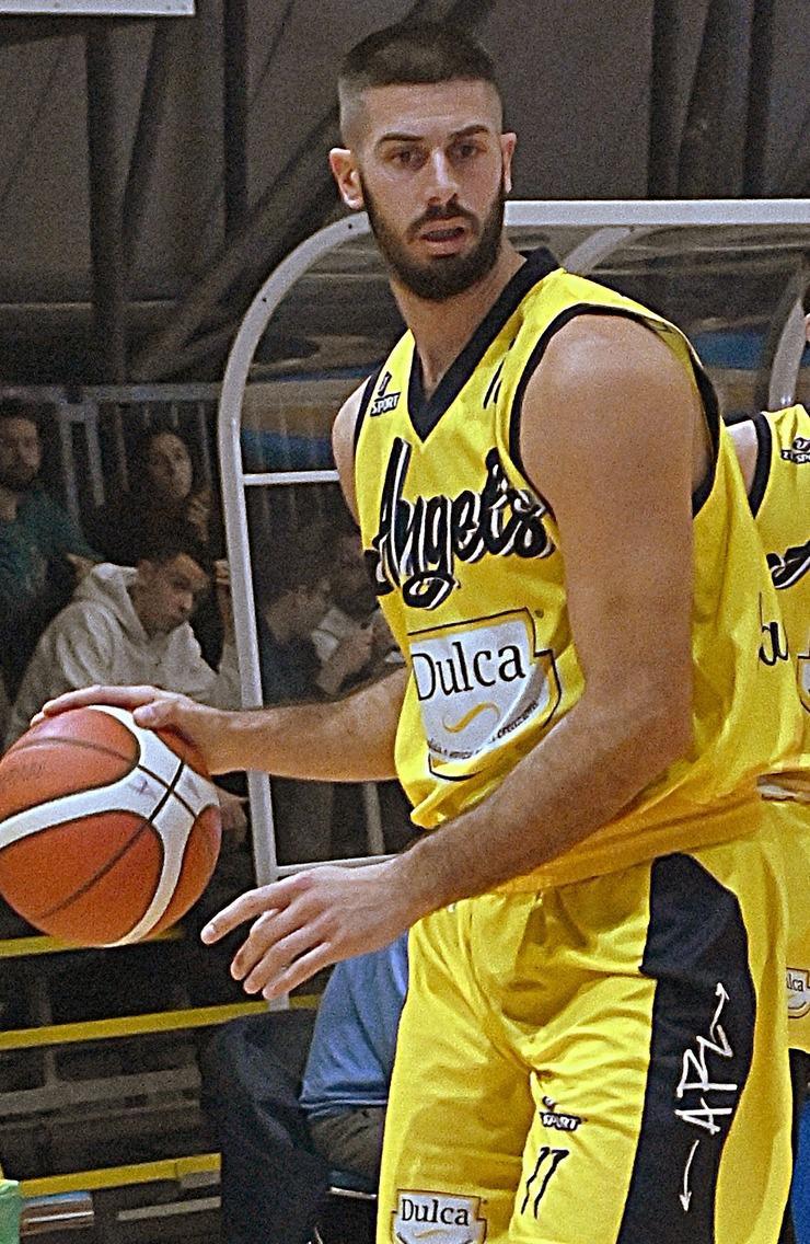 Angels Tutta Unaltra Squadra E Stasera Sotto Con LOmega