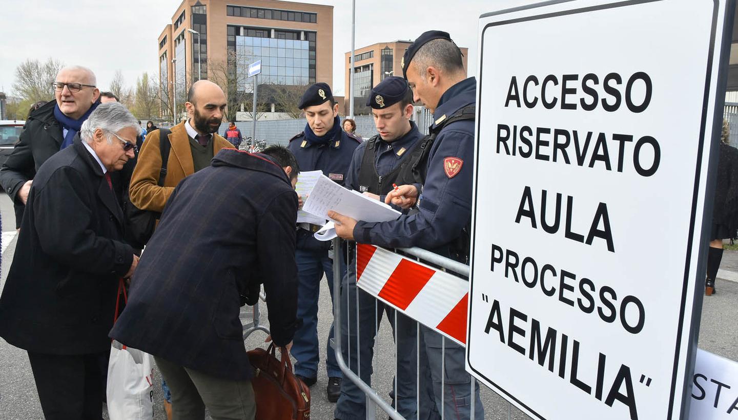 Processo Aemilia Si Attende La Sentenza Giudici In Isolamento