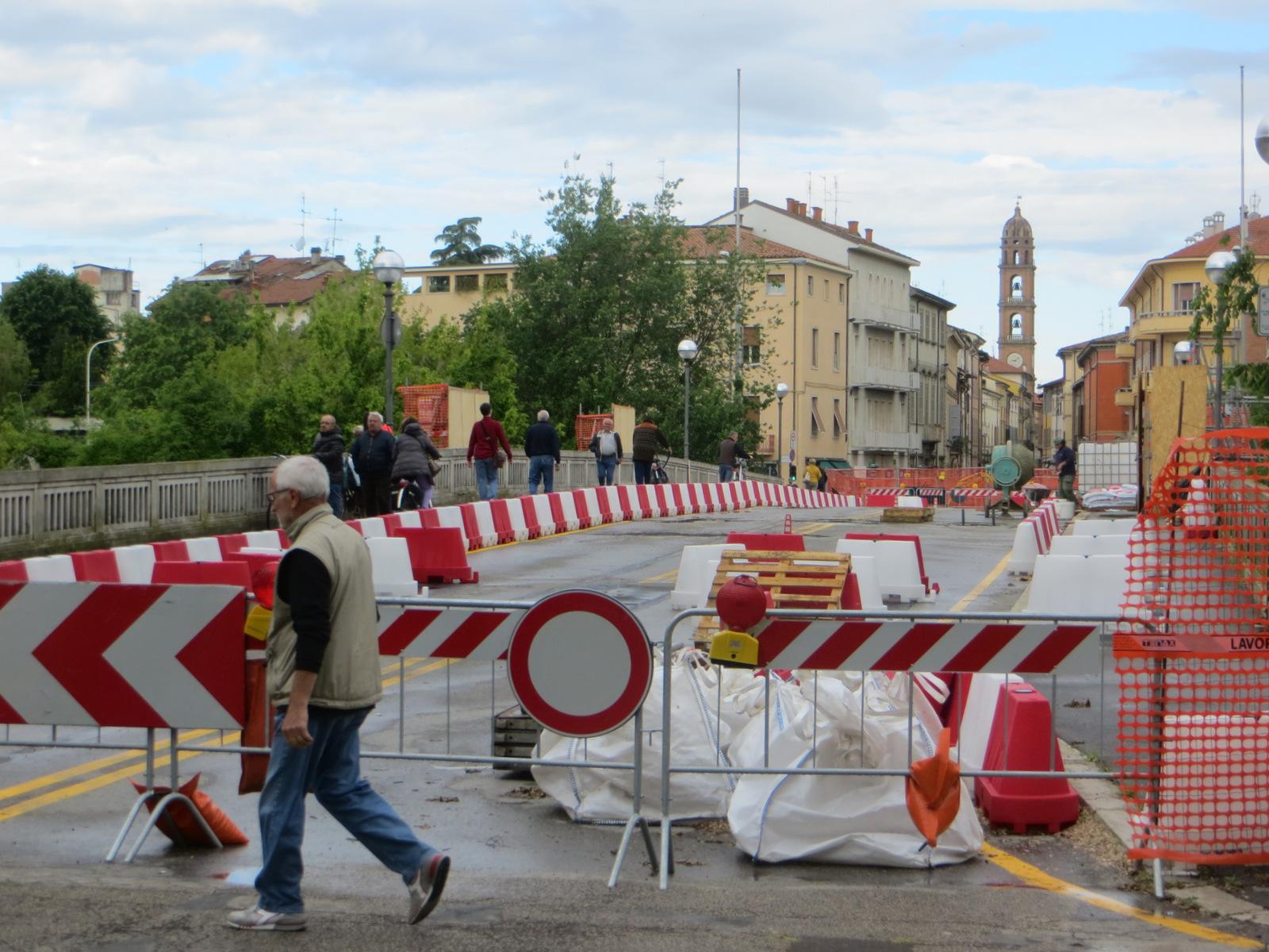 Faenza Riapre Il Ponte Delle Grazie