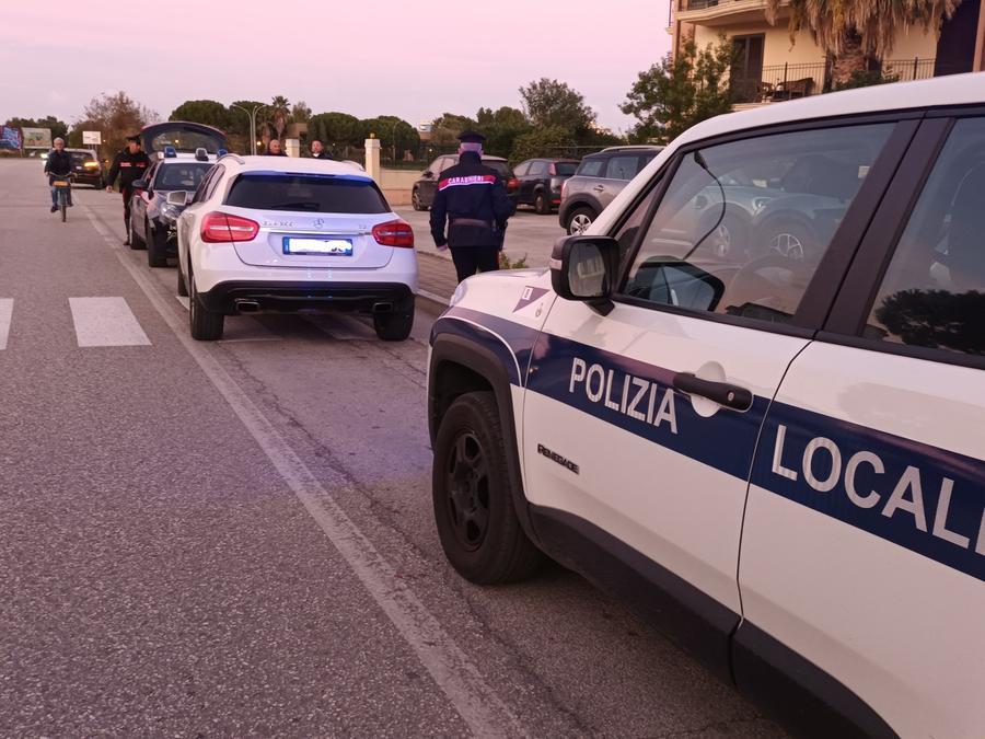 Accoltellato Alla Gola A San Benedetto Un Enne Ascolano Il