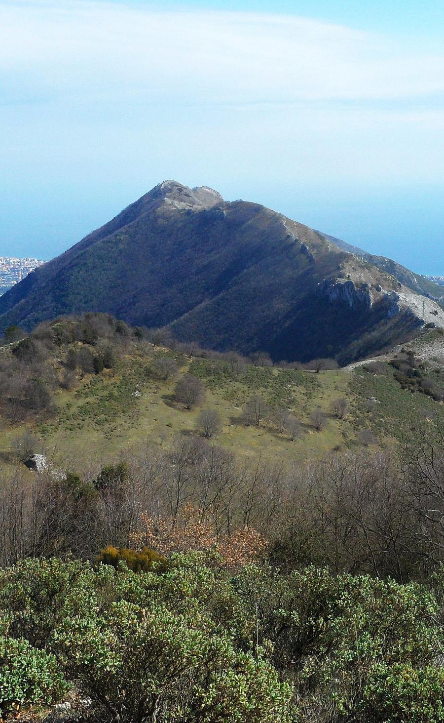 Memoria E Storia Di Un Territorio Ferito Il Monte Acuto