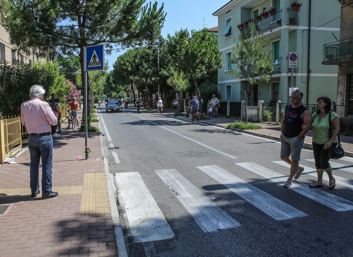 Investe e uccide una donna vede che è morta e fugge caccia al pirata