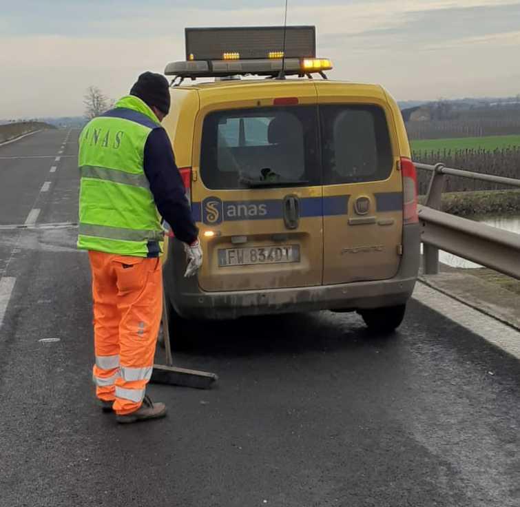 Schianto In Superstrada Tre Auto Coinvolte E Un Ferito Non Grave