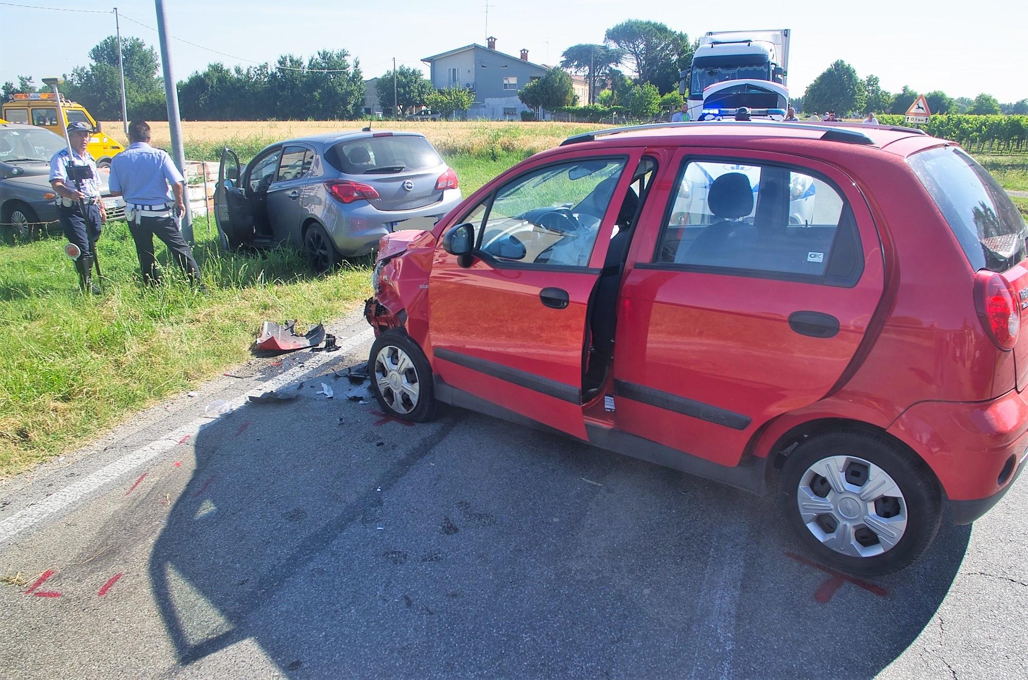 Incidente Alfonsine Oggi Carambola Fra Auto Grave Una Donna