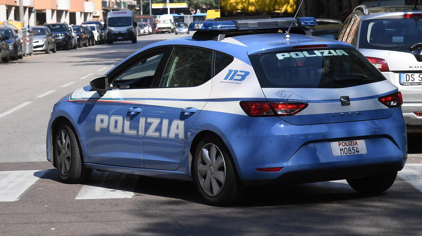 Bologna Furto In Abitazione In Via Massarenti Donna Arrestata Dalla