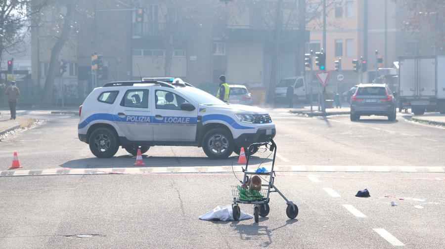 Incidente A Modena Anziana Investita E Uccisa