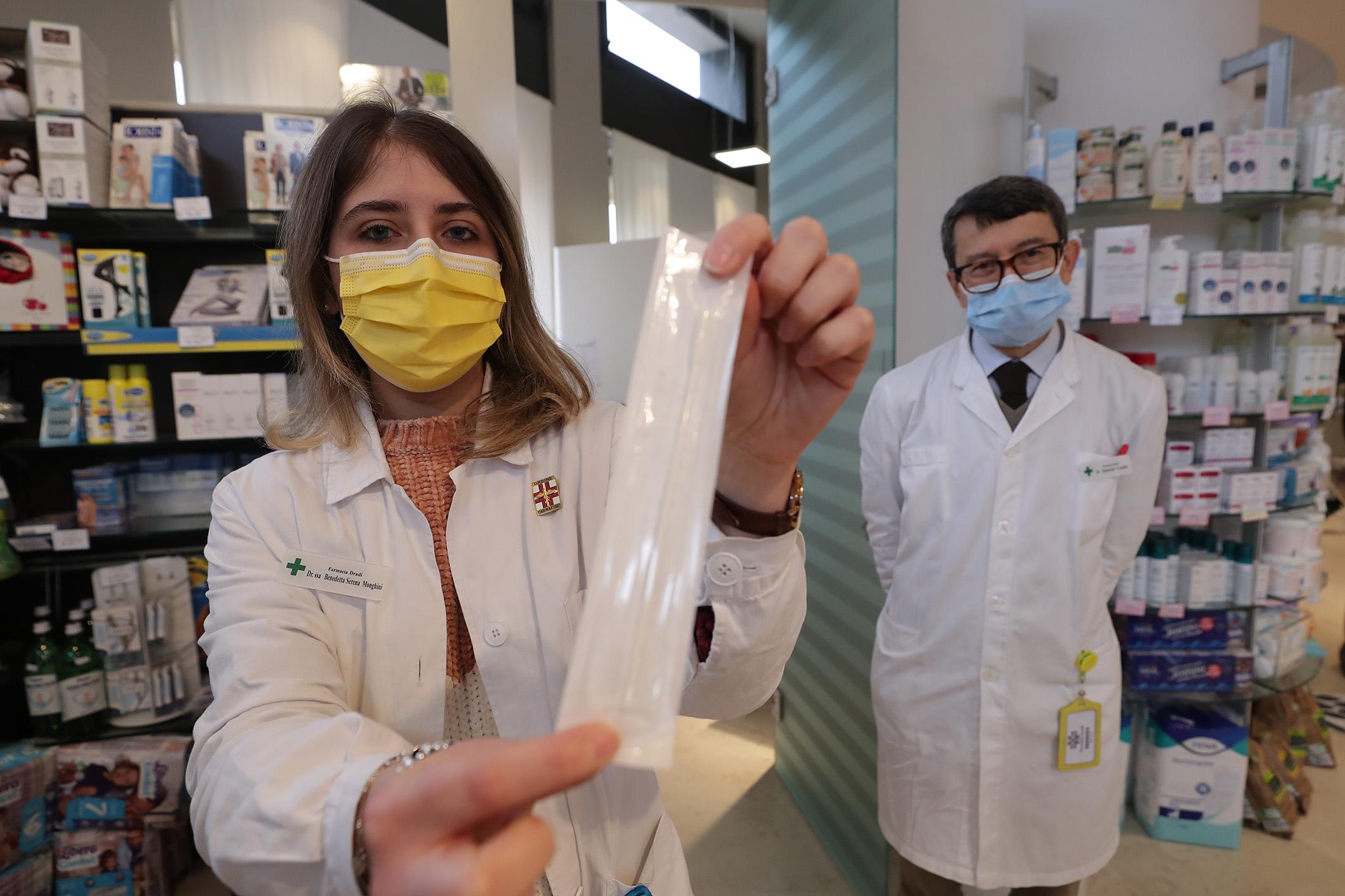 Tampone Covid Rapido In Farmacia Gratis In Emilia Romagna La Platea