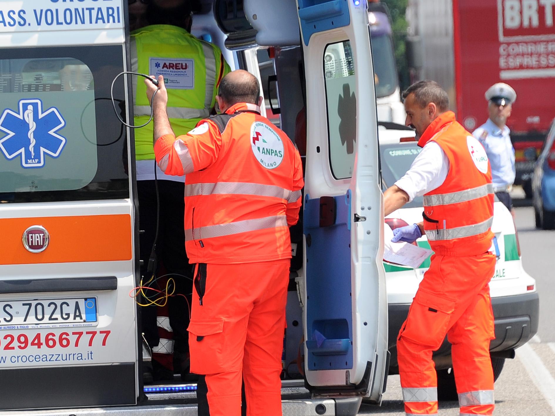 Incidente A Modena Scontro All Incrocio Due Donne Ferite