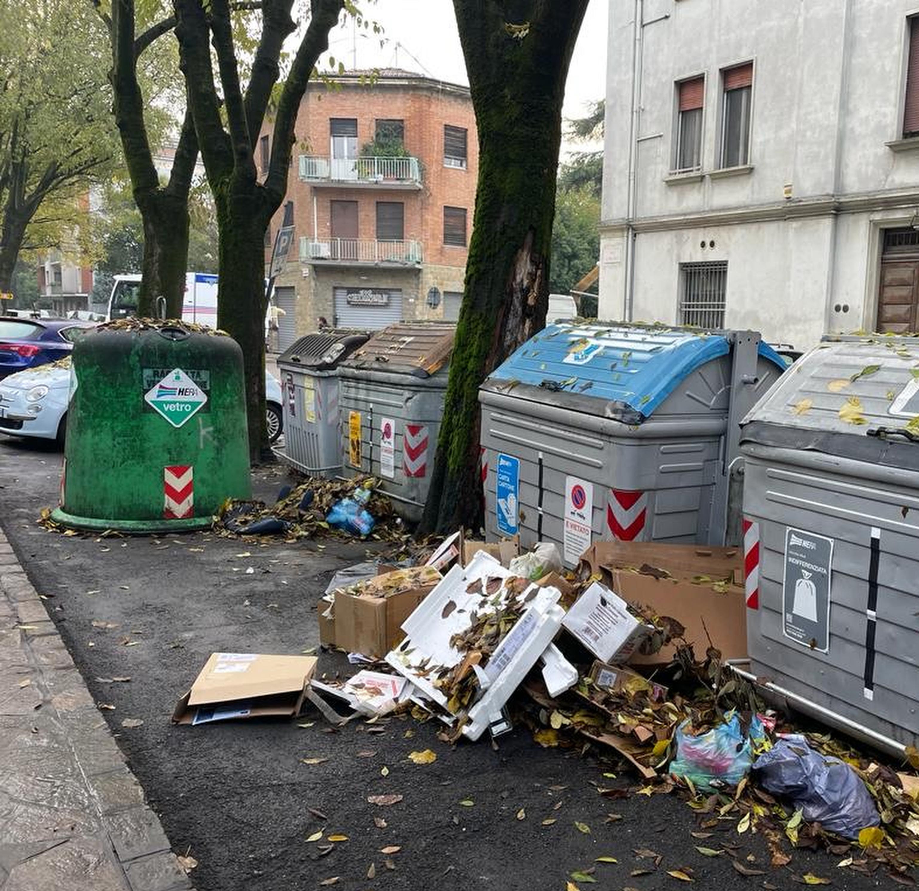 Rifiuti Caos Porta A Porta Anche Il Pd Fa Retromarcia Sediamoci A Un