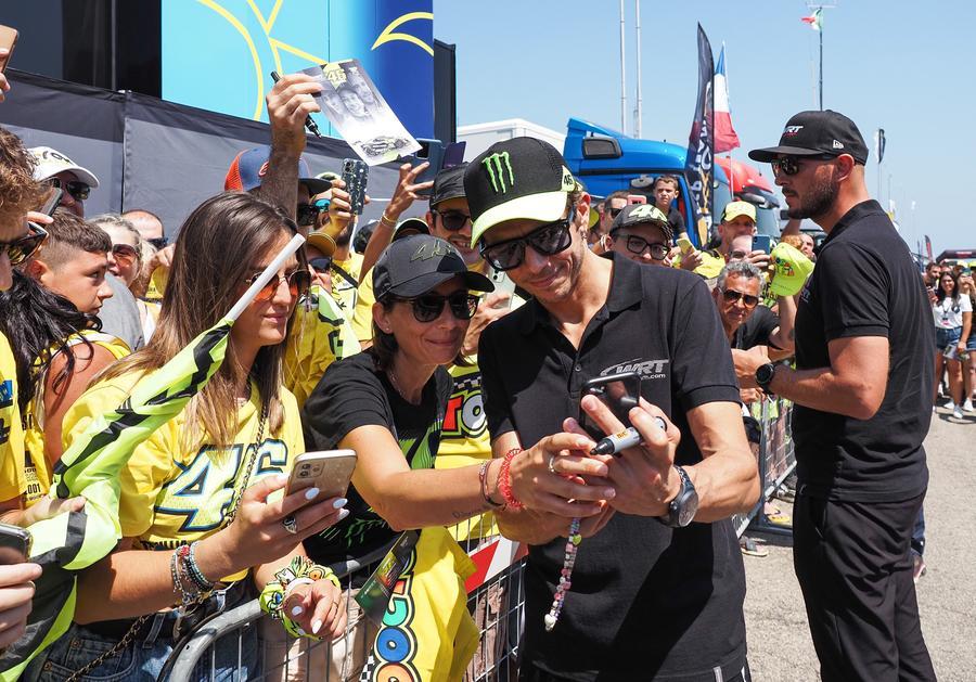 Valentino Rossi Torna In Pista Sul Circuito Di Misano