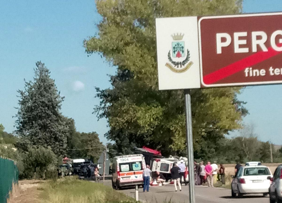 Ambulanza Contro Tir Cinque Feriti