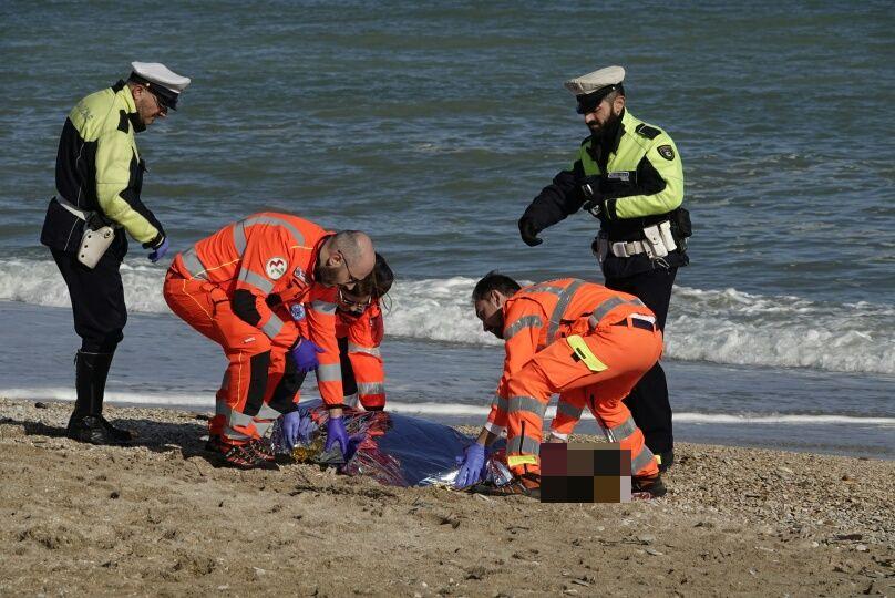 Senigallia Trovato Morto In Spiaggia