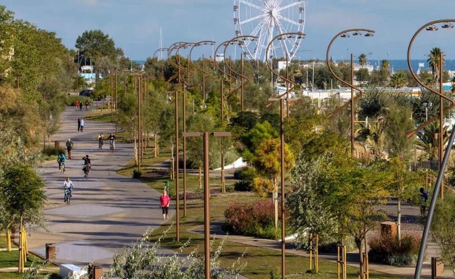 Rimini tra le città più green tra ciclabili e isole pedonali