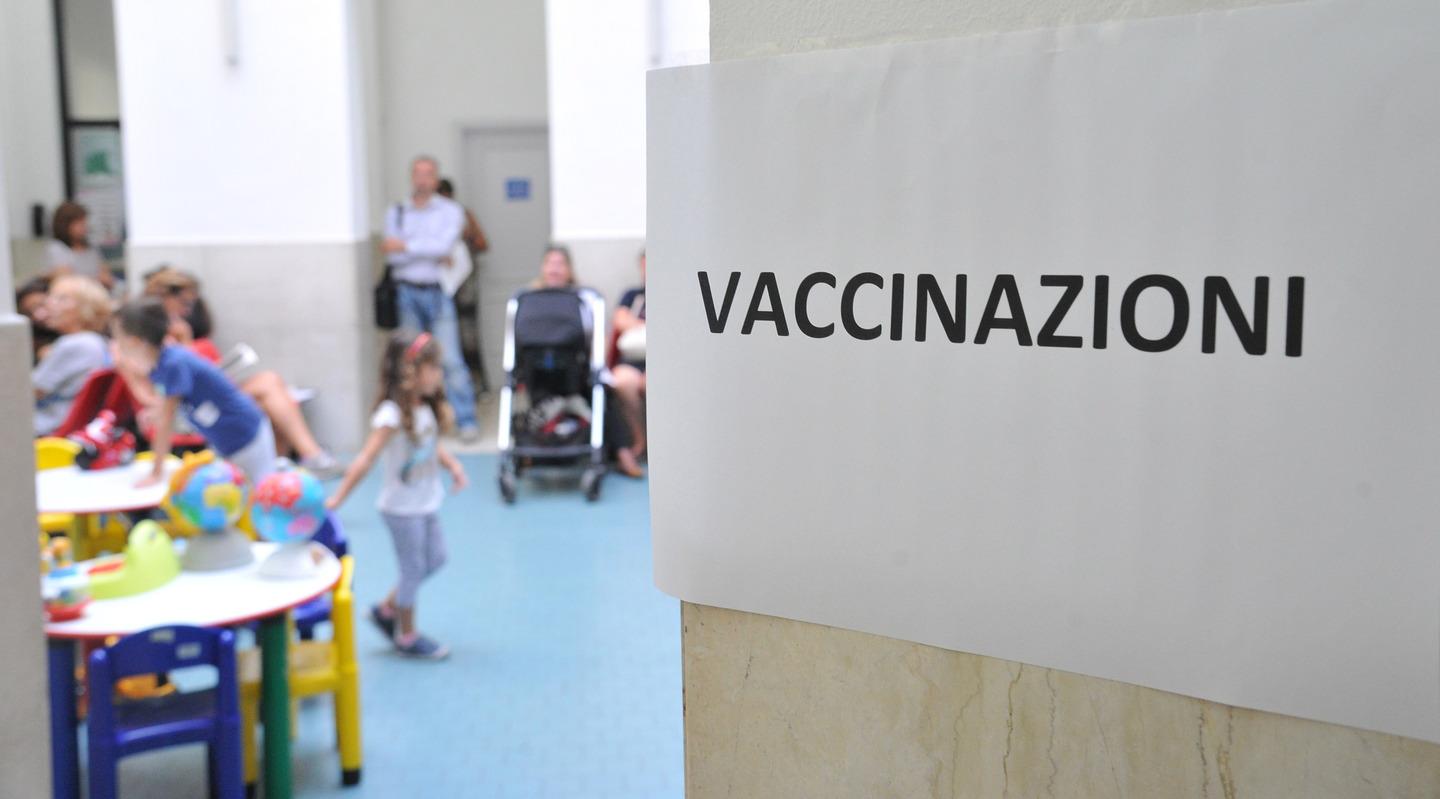 Cesena Sono I Bimbi Non Vaccinati Rischiano L Espulsione