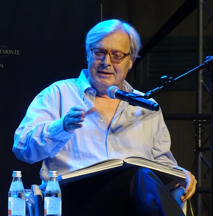 Lectio Magistralis Sugli Anziani Di Vittorio Sgarbi