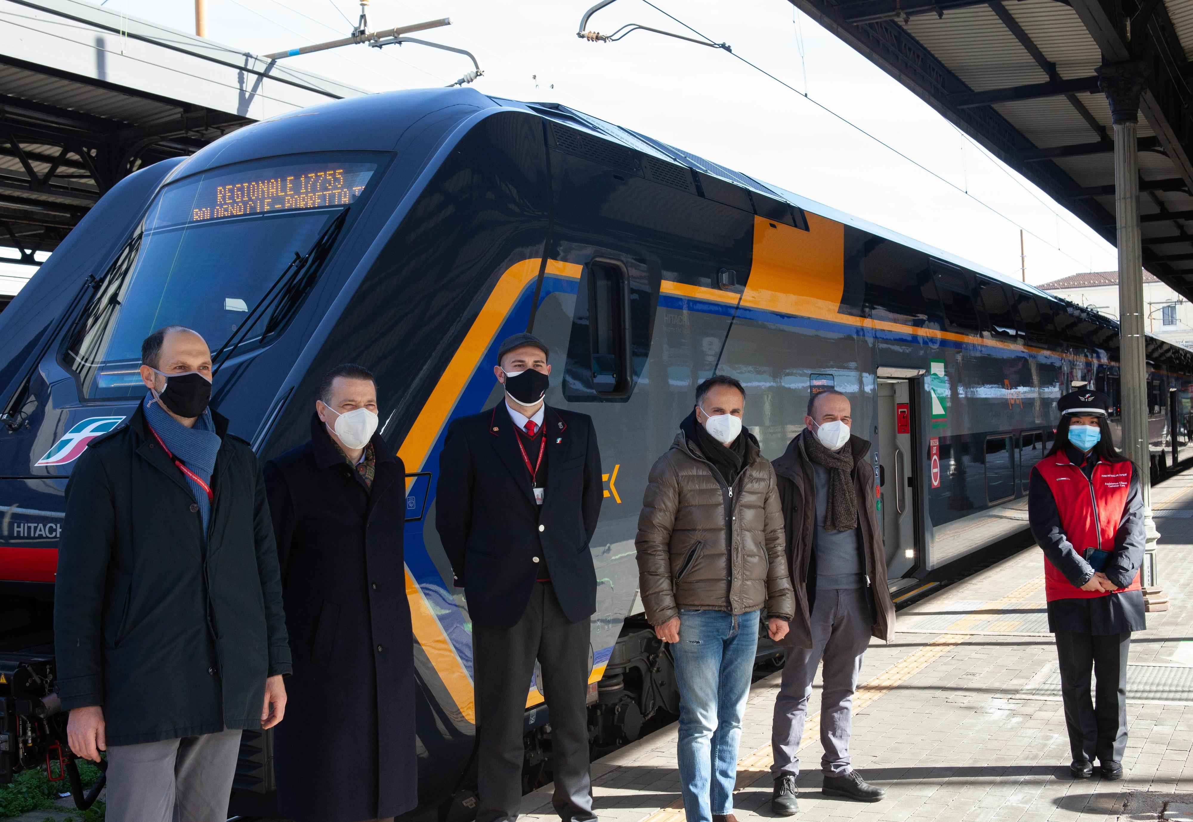 La Corsa Inaugurale Del Treno Rock Arrivo In Perfetto Orario A Porretta