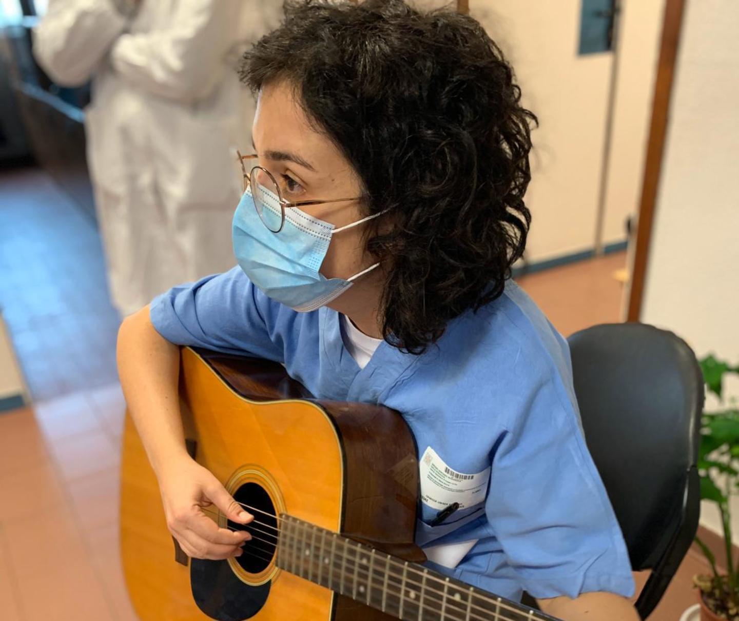 Reggio Emilia La Canzone Anti Coronavirus Sulle Note Di De Andr