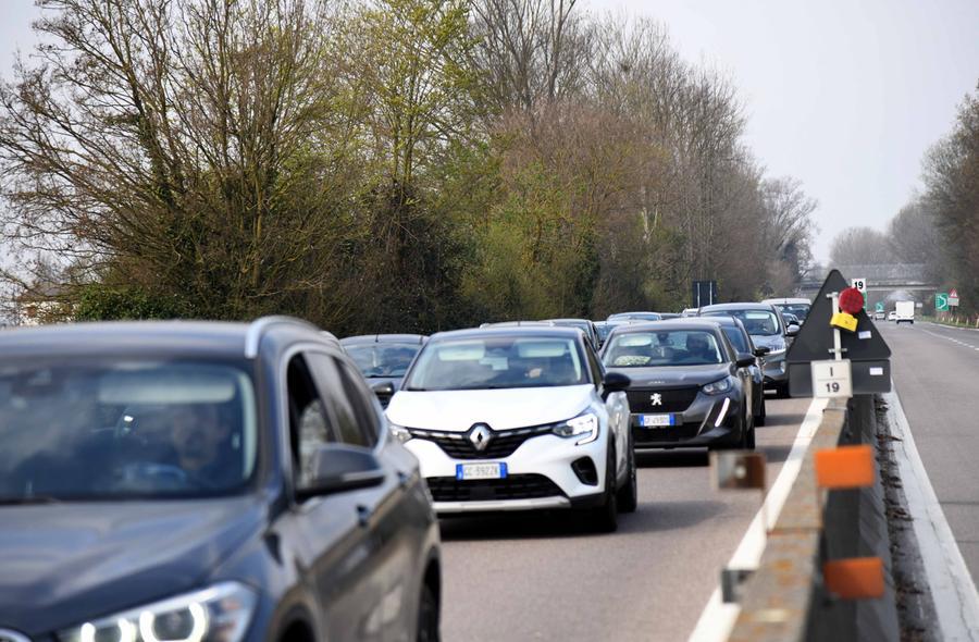 Ferrara Viaggio Sulla Superstrada Dagli Eterni Lavori Coda Infinita