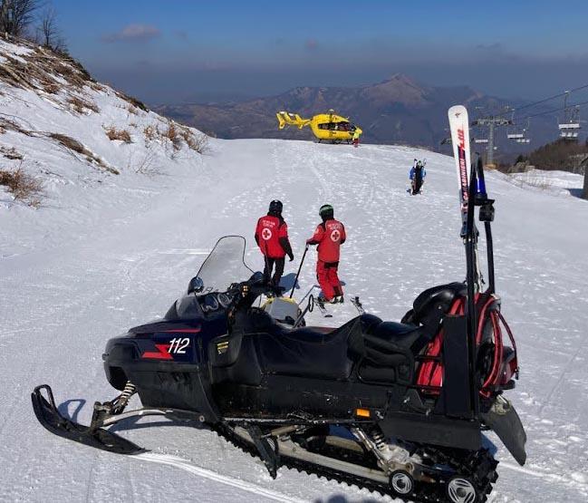 Cerrato Laghi Cade Sulla Neve E Si Ferisce