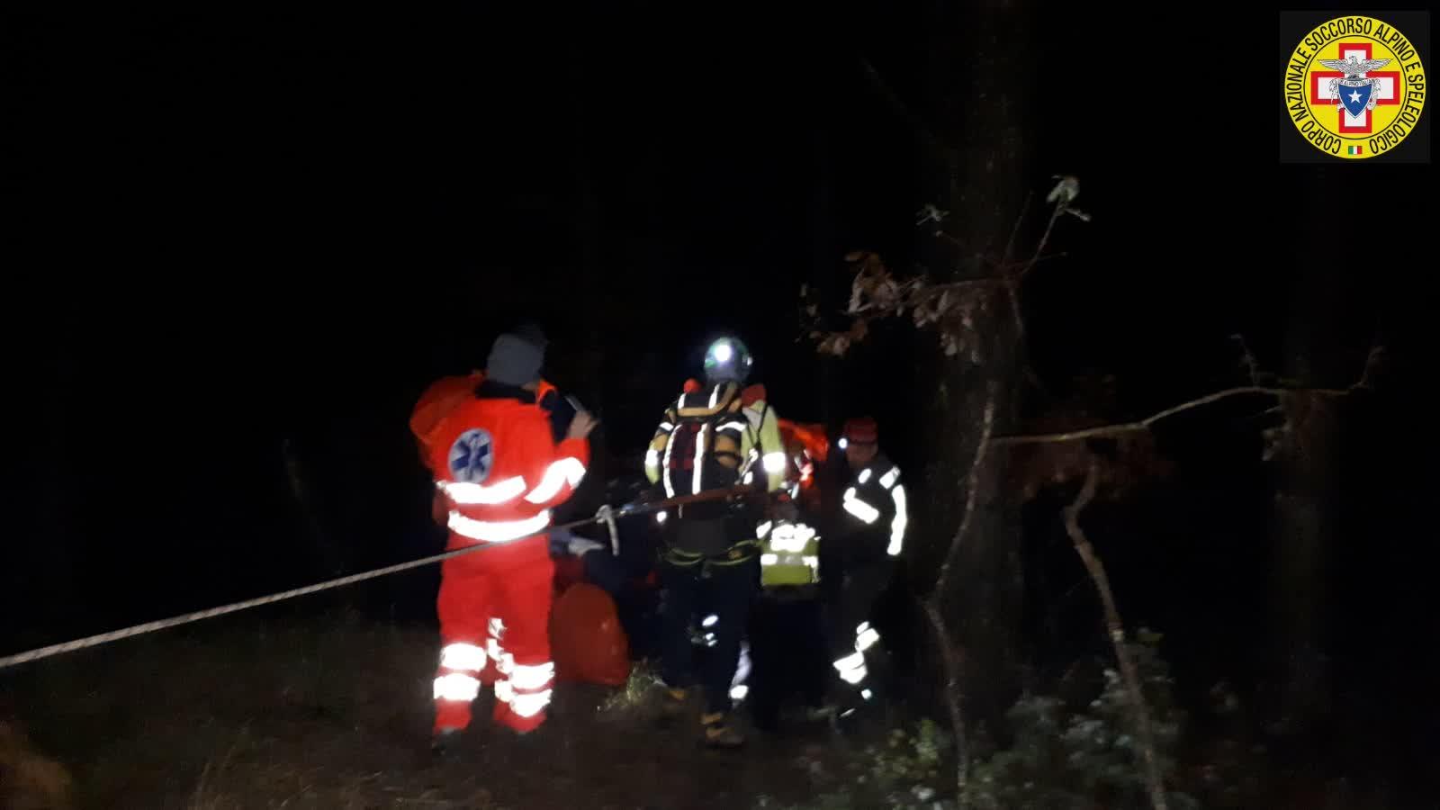 Camugnano Scivola Nel Bosco Ferito Mentre Cerca I Funghi