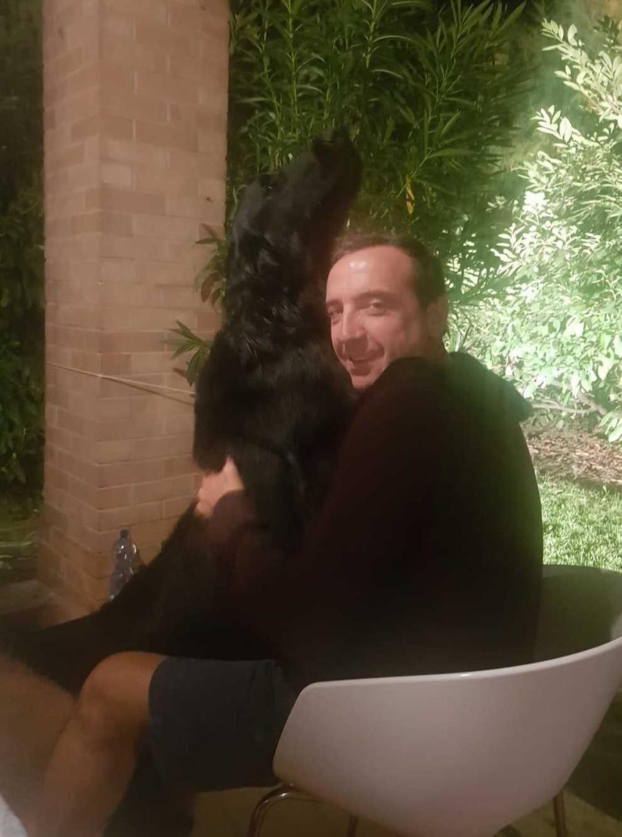 Morto E Vegliato Dal Cane Addio Al Commercialista Stefano Lugli