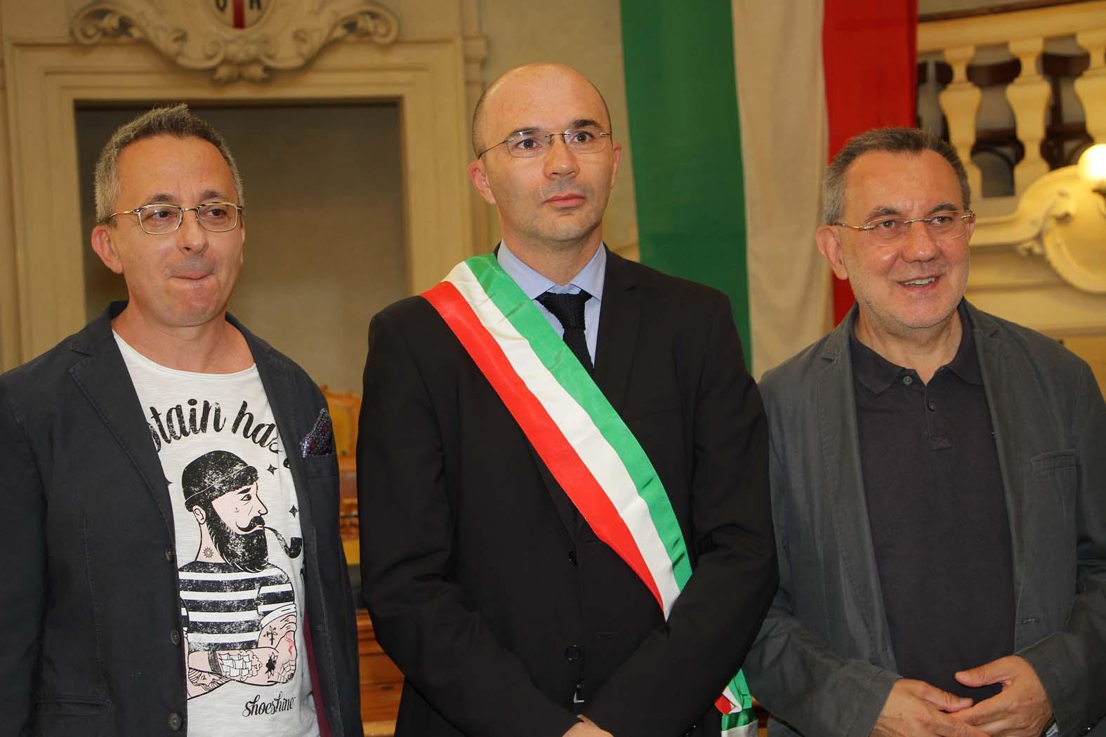 Unioni Gay Prima Celebrazione In Sala Del Tricolore