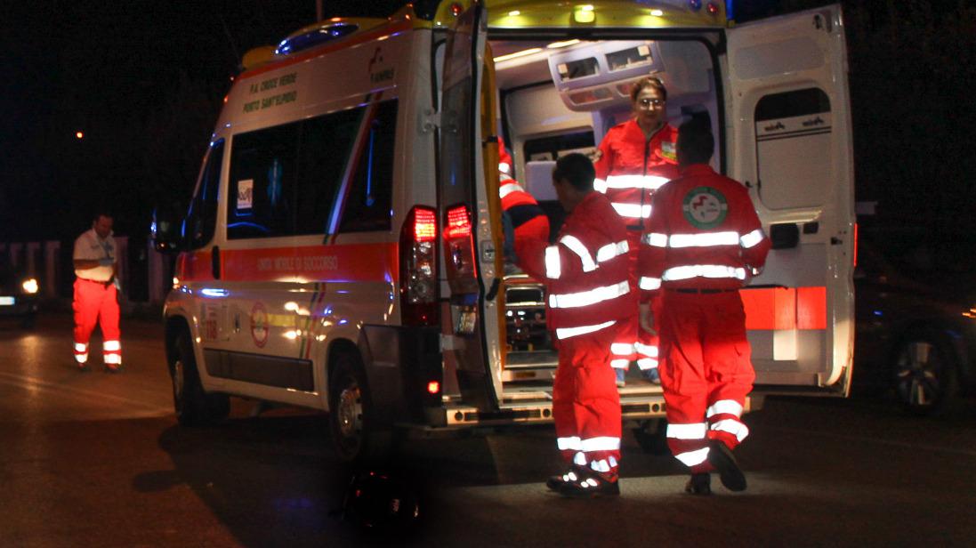 Incidente In A Camion Contro Mezzo In Sosta Un Ferito