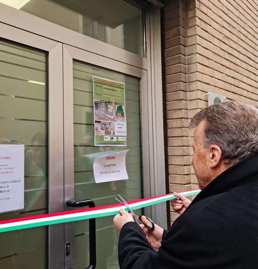 Nuova Sede Cisl In Via Nolfi Un Addetto Su Ha Meno Di Anni