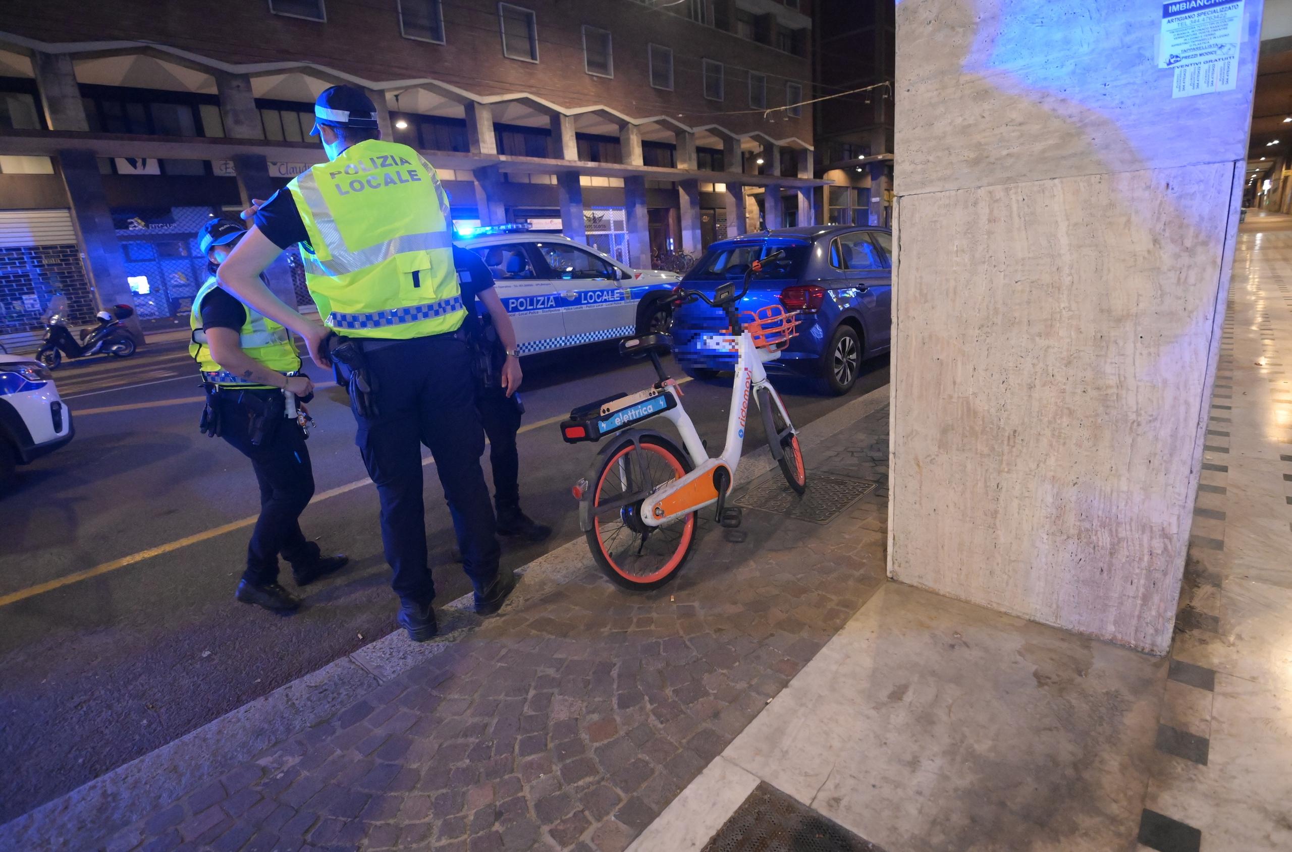 Incidente In Via Marconi A Bologna Mobike Forse Urtata Da Un Pirata