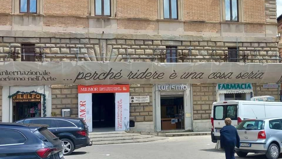 Palazzo Sangallo e cimitero, si va avanti