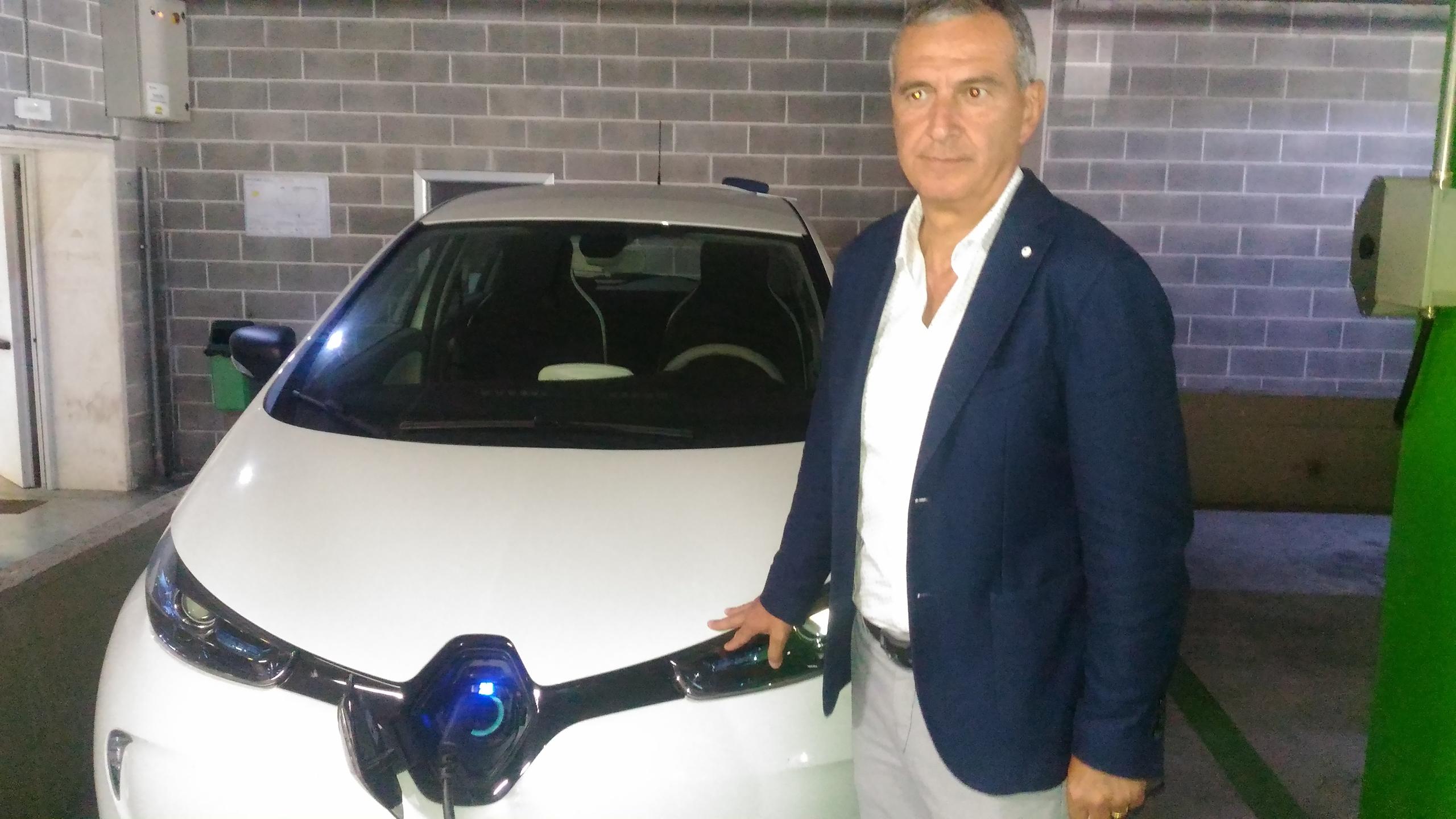 Ancona Auto Elettriche Ecco Le Colonnine Per La Ricarica