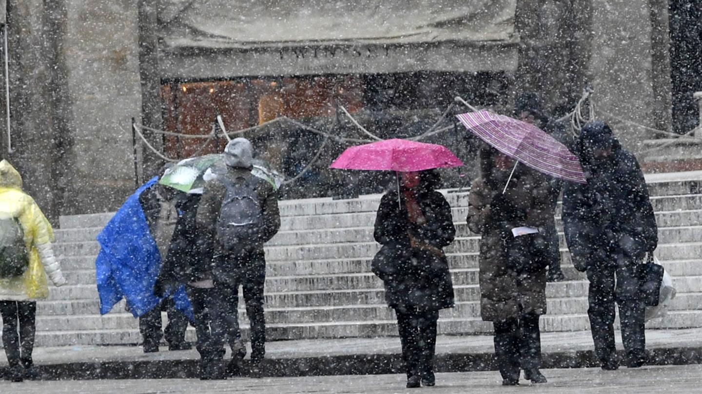 Meteo Bologna, Allarme Neve E Gelo. Temperature In Picchiata Fino A ...