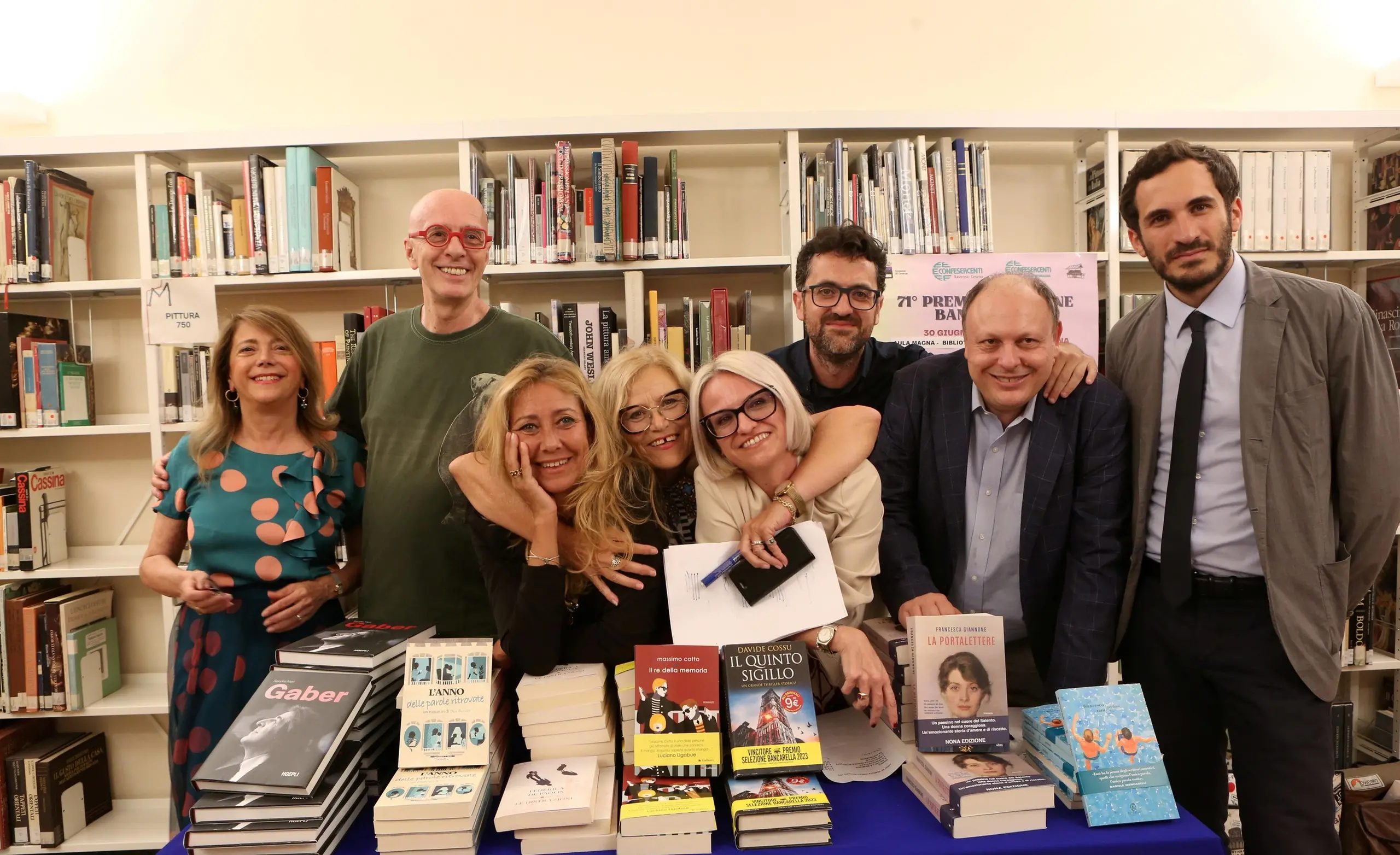 Festa della letteratura Finalisti del Bancarella, premiati all'incontro  autore e editore cesenati