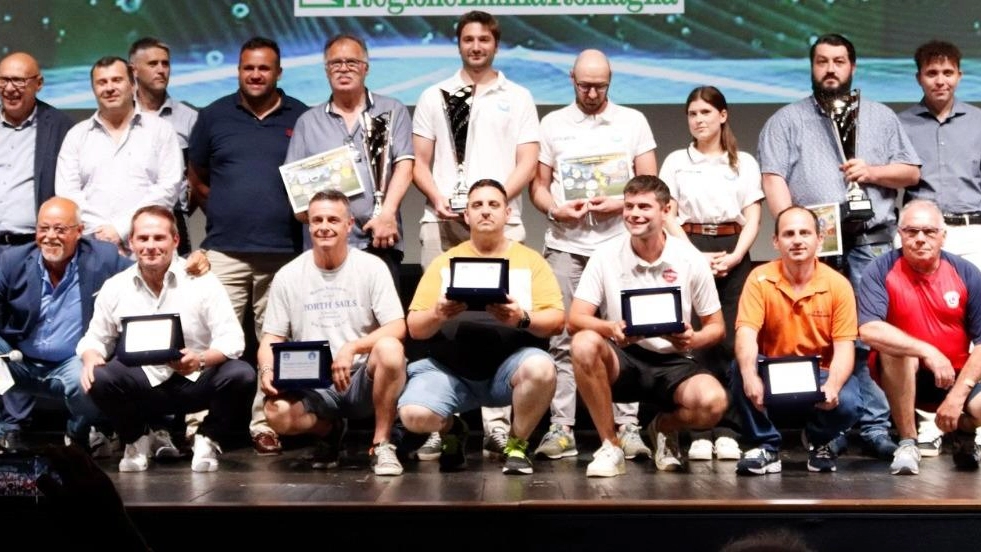 Una grande serata delle società  Riconoscimenti alle premiate