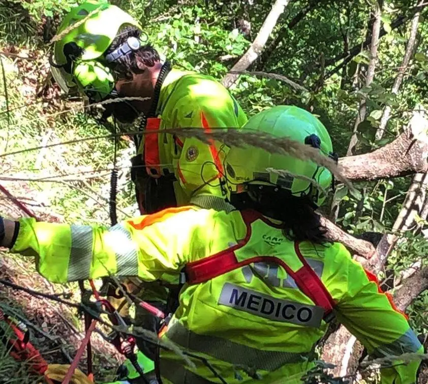 Soccorso alpino Recuperato fungaiolo ferito