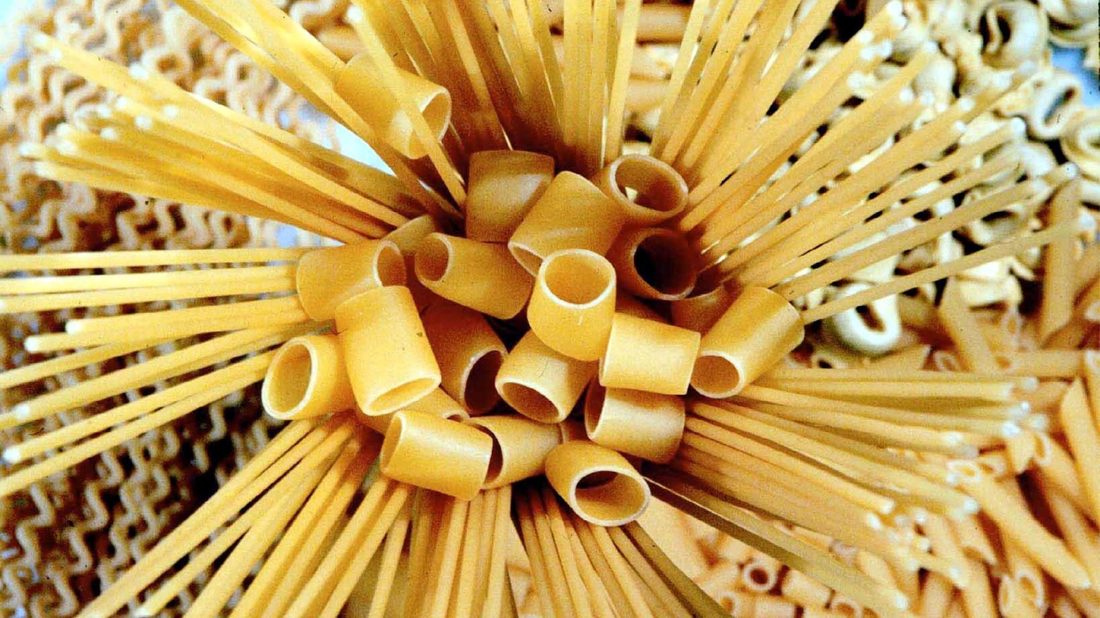 Tenta di rubare della pasta al supermercato