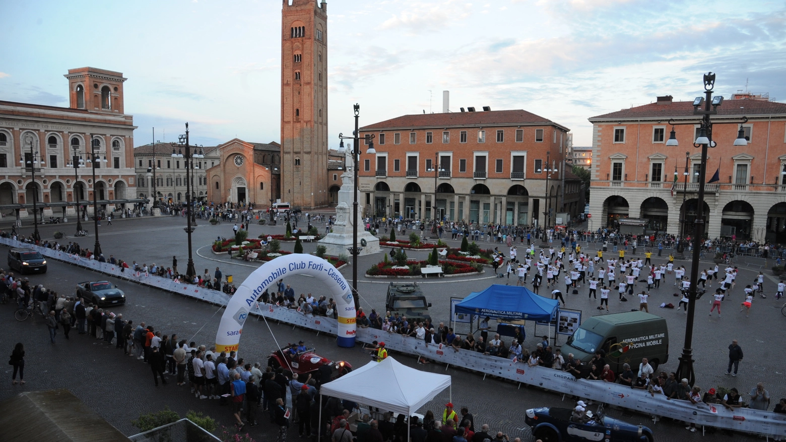 La Mille Miglia 2023 a Forlì