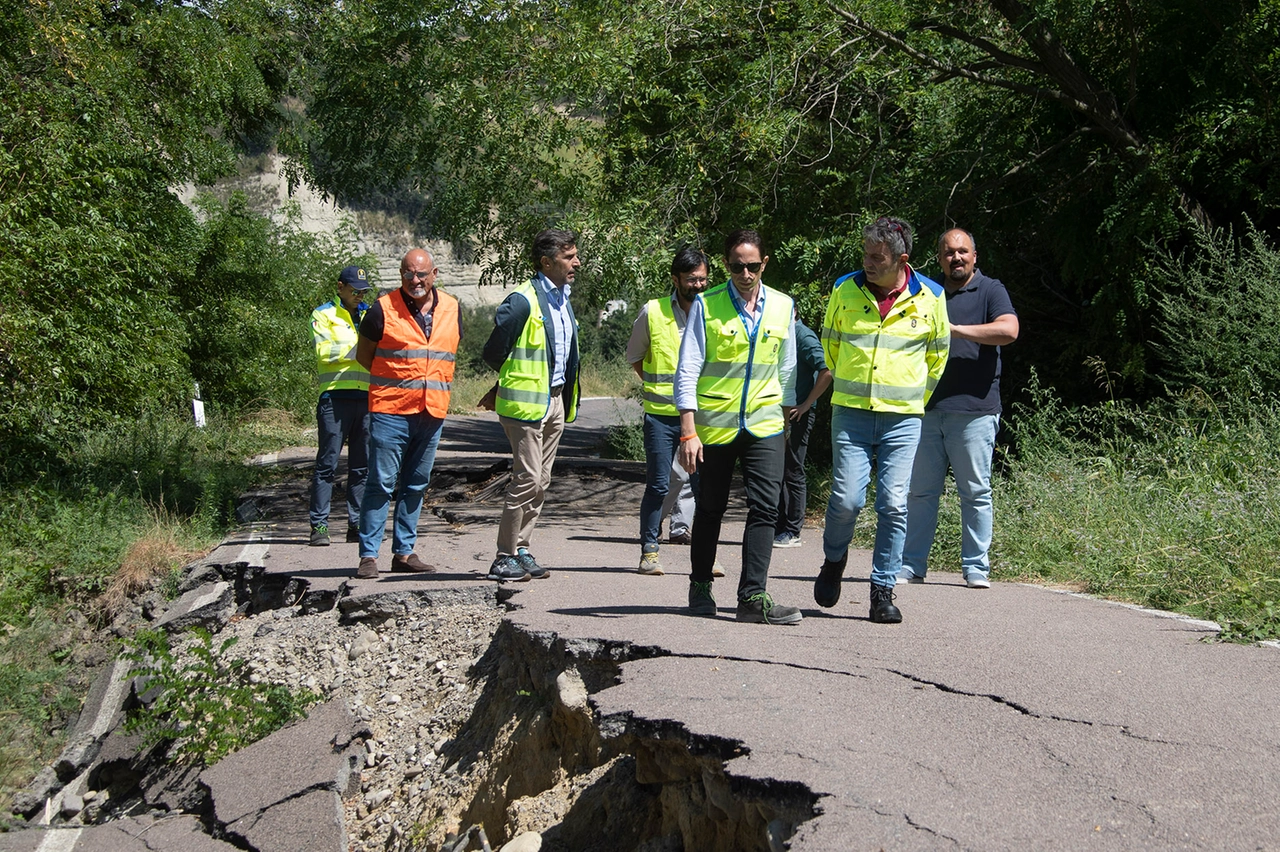 Tecnici sulla Casolana a Fontanelice