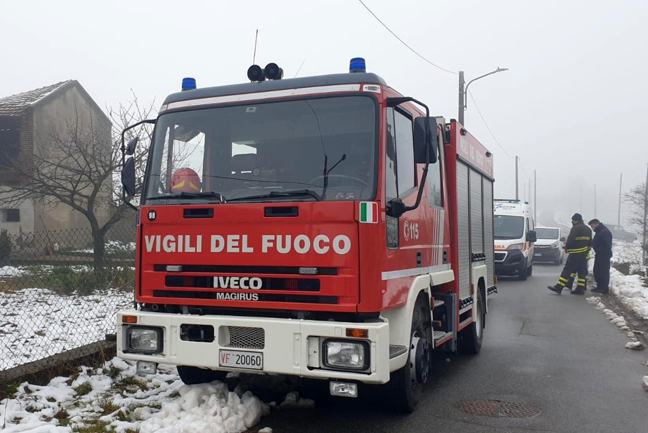 Incendio A Berra Scoppia Un Rogo In Una Casa