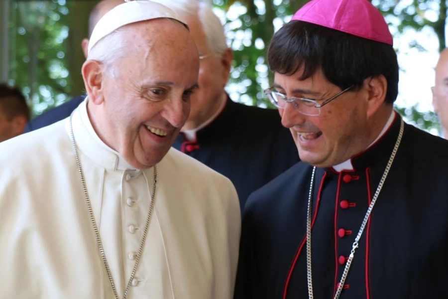 Papa Francesco e il nuovo vescovo di Rimini, Monsignor Nicolò Anselmi