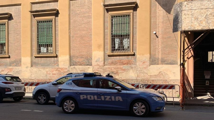 Polizia al lavoro 