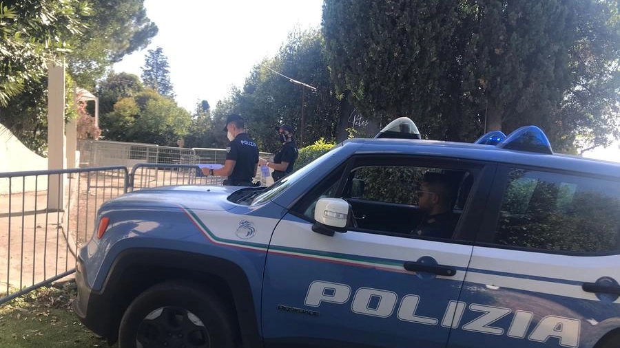 La Polizia di Stato esegue il provvedimento