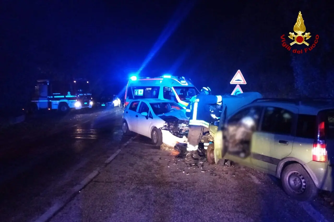 Incidente Frontale A Sirolo: Cinque Feriti, Due Gravi