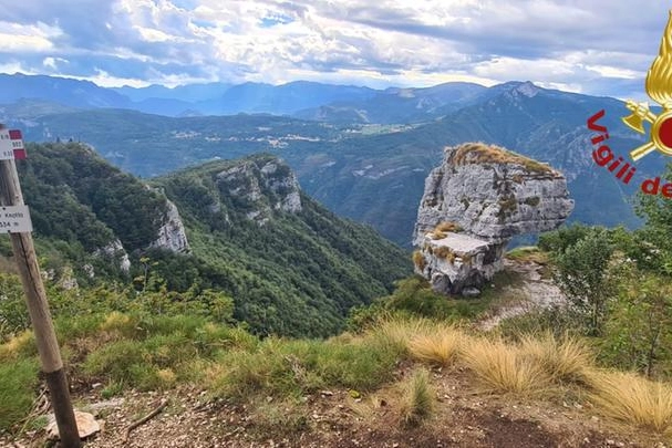 i vigili del fuoco sul luogo del recupero della salma