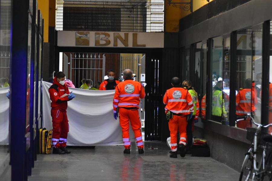 Reggio Emilia, cadavere trovato in pieno centro