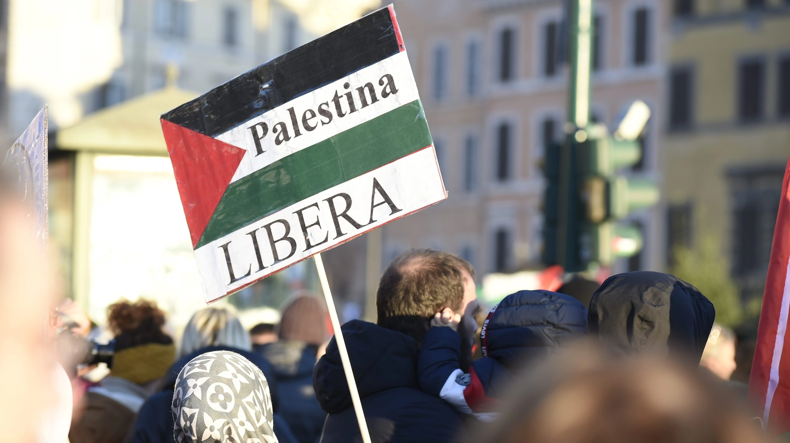 Manifestazione a sostegno del popolo palestinese in guerra a Gaza