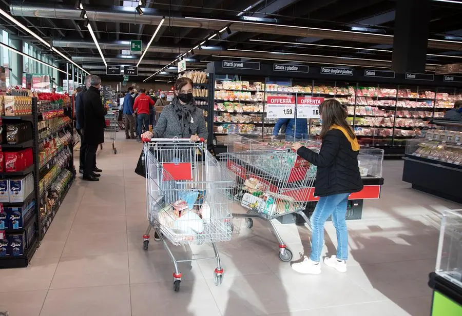 Lavoro, assunzioni a Carpi: la selezione di Interspar